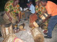 Arutheda Dance warming up drums
